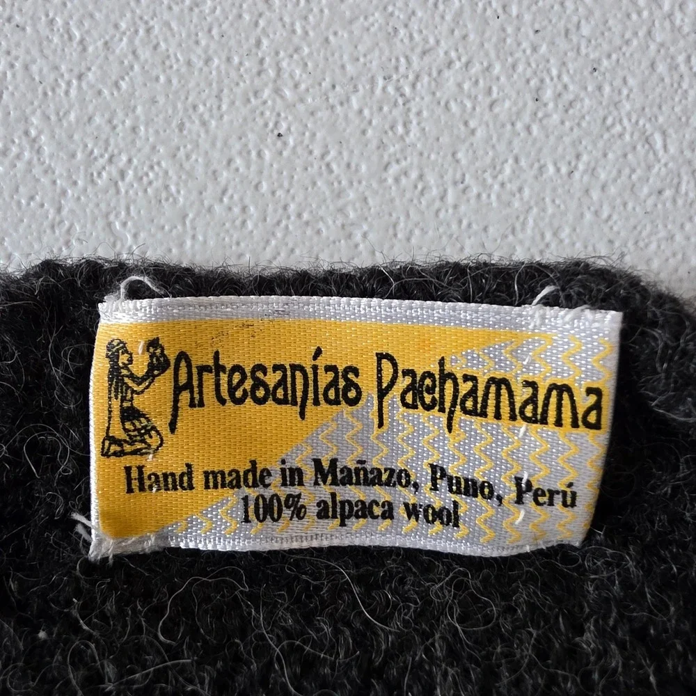 Artesanias Pachamama Scarf Women Charcoal Snowflake 100% Alpaca Wool Fringe Boho